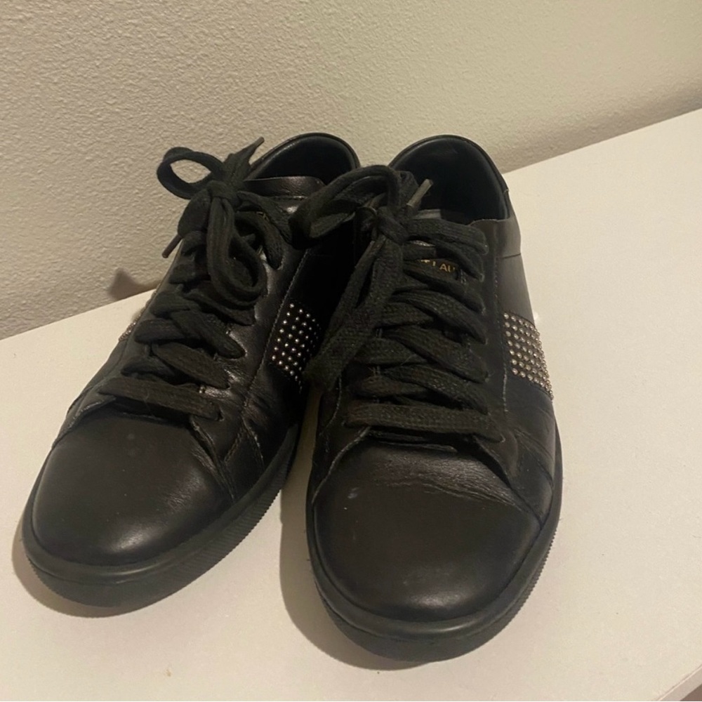 Yves Saint Laurent Black Sneakers Sleek Minimalist Design